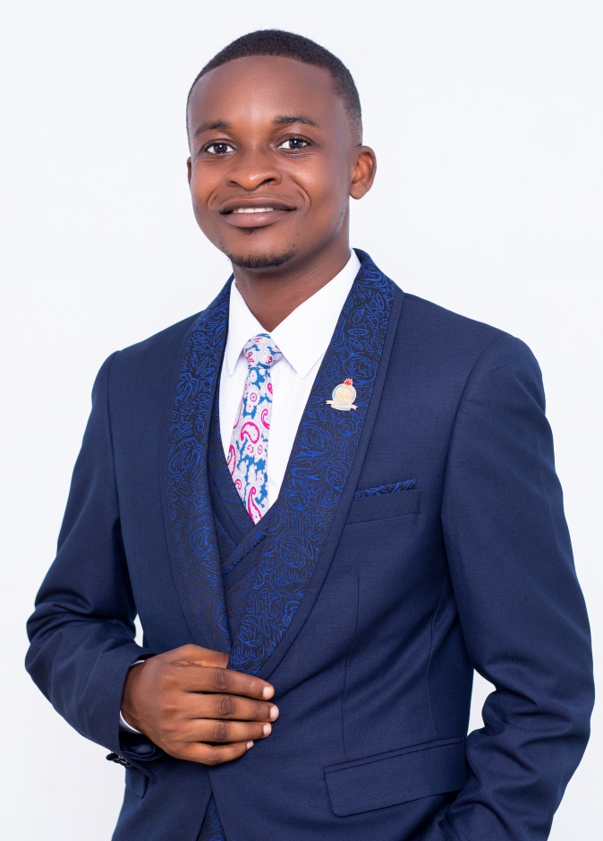 AMOS YAW DUVOR (SIR EYRAM)